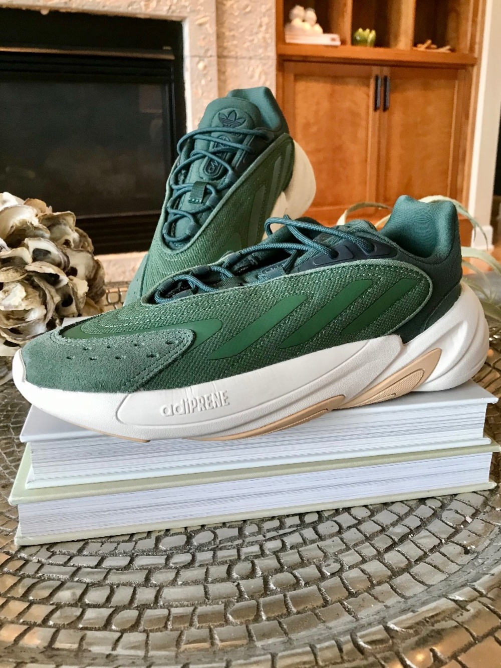 GORPCORE 90’S RETRO ADIDAS OZELIA SHADOW GREEN OXIDE SNEAKERS